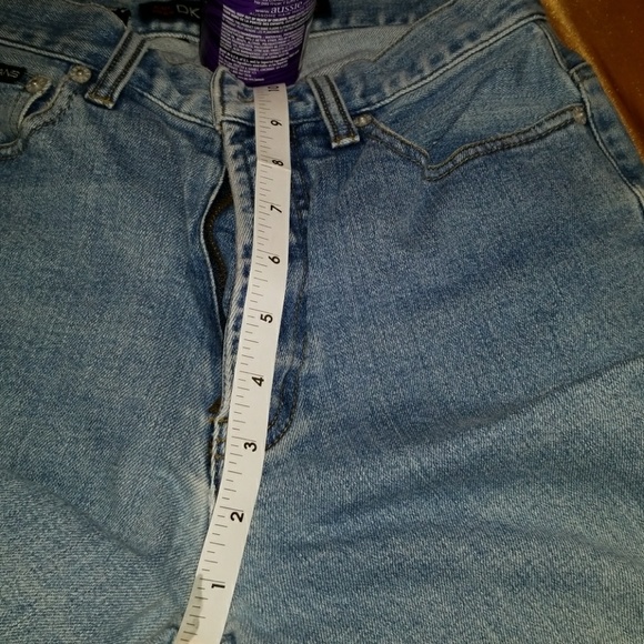 Vintage DKNY Jeans size 6, 25"waist ,super soft - Picture 5 of 7